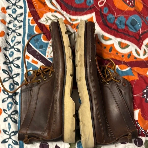 Men's 11.5 Sperry “Made in Maine” Horween leather topsider chukka boots - Picture 6 of 8